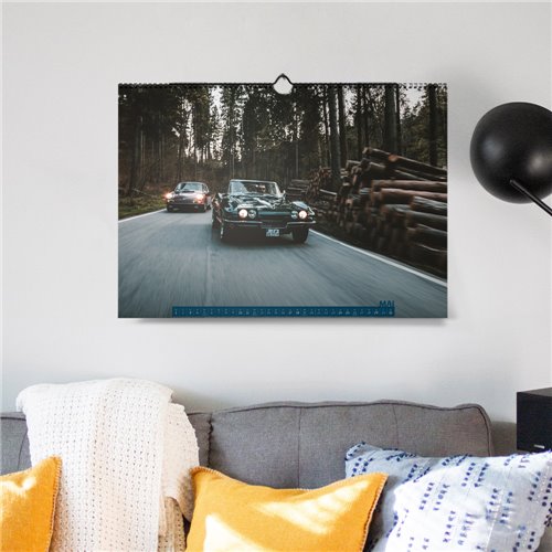 ChromeCars® Wandkalender "Retrospektiv II" 2025 (DIN A2)